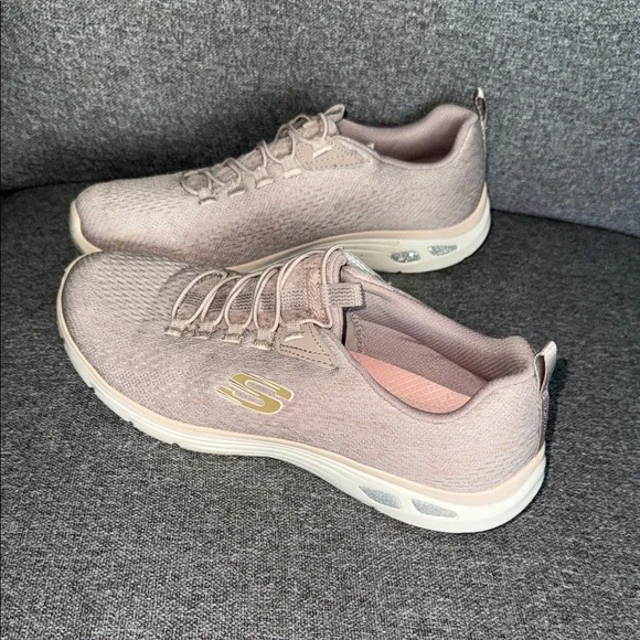 Skechers Women's Light Pink Sneakers - Picture 1 of 7
